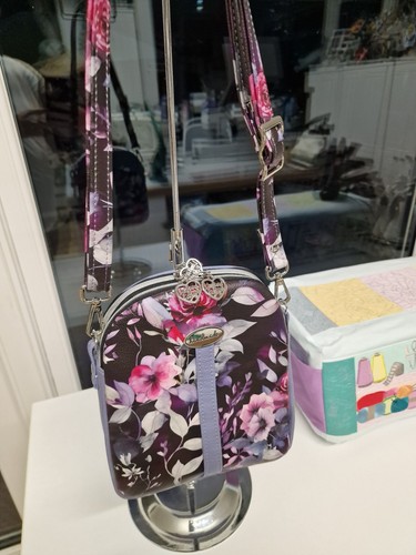 Handmade small dual - ,