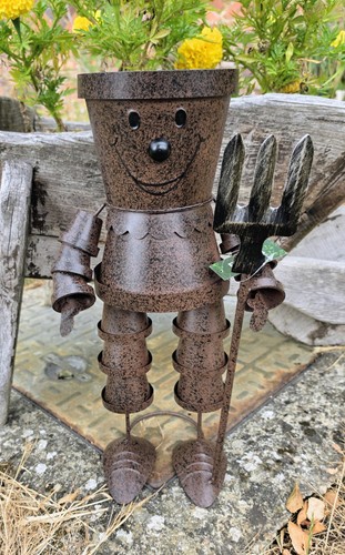 Flowerpot man metal garden - flowerpot,