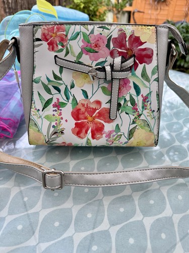 David jones floral - david,