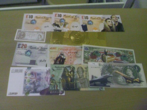 Novelty banknotes - 10,