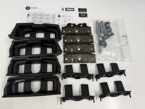 Thule fitting kit - fitting, box