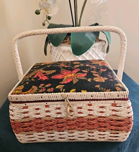 Vintage woven wicker cushion - woven,