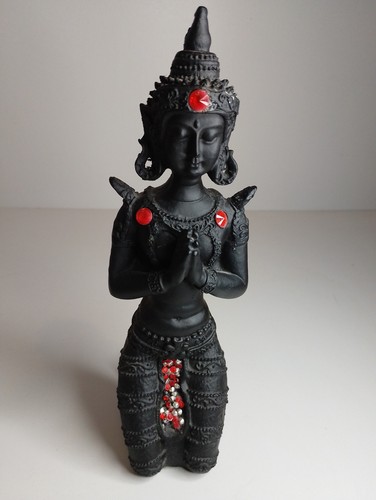 Vintage resin buddha statue - resin,