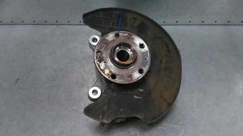Stub axle left - stub,