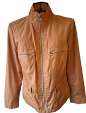M&S Orange Lightweight