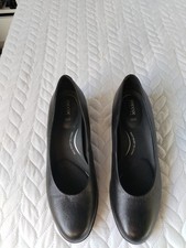 Geox Ladies Black SHOES - 4cm Heel Size UK 7. 5 Excellent Condition Hardly Worn