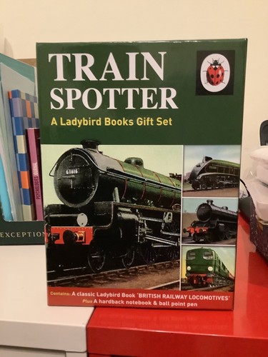 Train spotting ladybird - ladybird, book