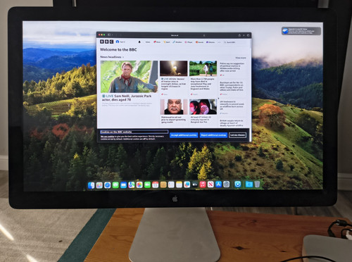 Apple thunderbolt display - thunderbolt,