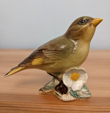 Beswick Greenfinch 2105 Bird