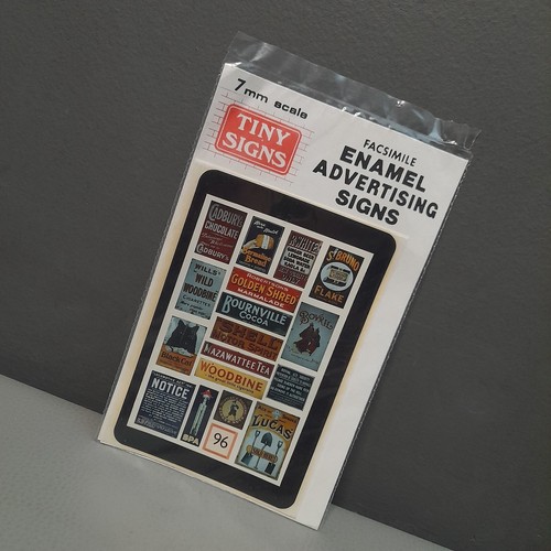 Tiny vintage signs old - tiny,