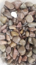 Decorative gravel scottish - **decorative,