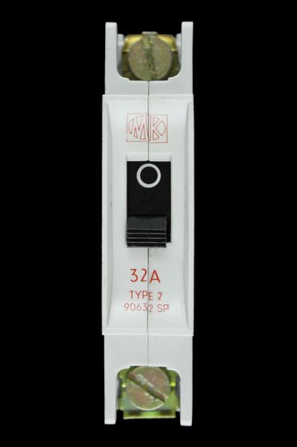 Amp type m6 mcb - 32,