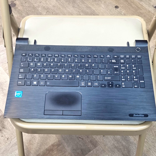 Toshiba satellite - toshiba,