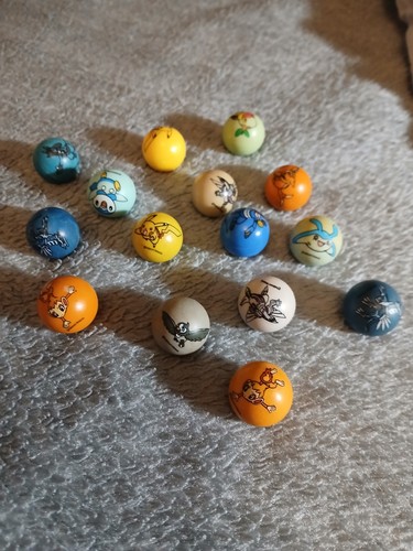 Pokemon marbles lot - 28, round