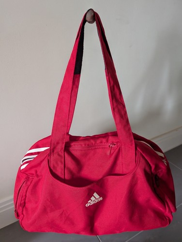 Broken zip addidas duffel - -,