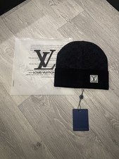 Louis Vuitton Black Men’s LV Beanie One Size