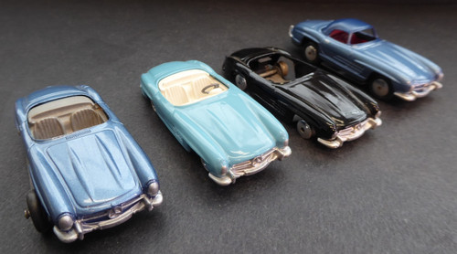 Corgi toys 303 304 - x,