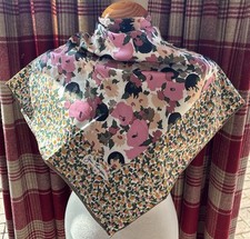 Jim Thompson Pure Silk Large Scarf Thai Floral Graphic Border 82x82cm