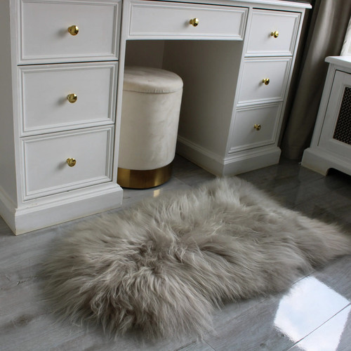 Icelandic sheepskin rug - sheepskin, linen
