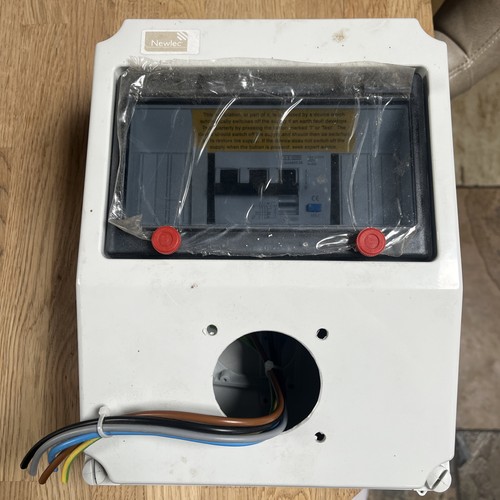 Newlec industrial power socket - newlec,