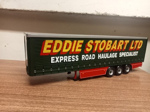 Corgi modern truck heavy - modern,