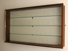 Mahogany Picture Pride Model Wall Mounted Glass Display Cabinet 4 Shelves VGC