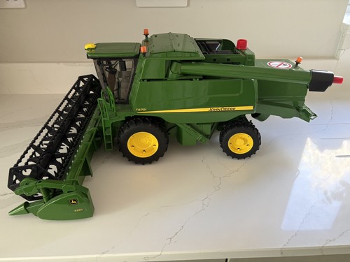 Bruder john deere t670i - bruder,