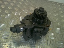 RENAULT TRAFIC VIVARO NV300