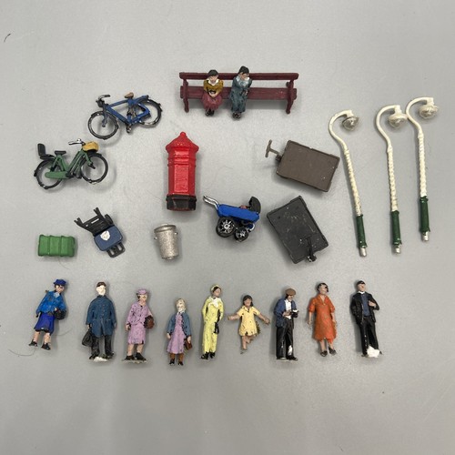 Job lot miniature - lot,