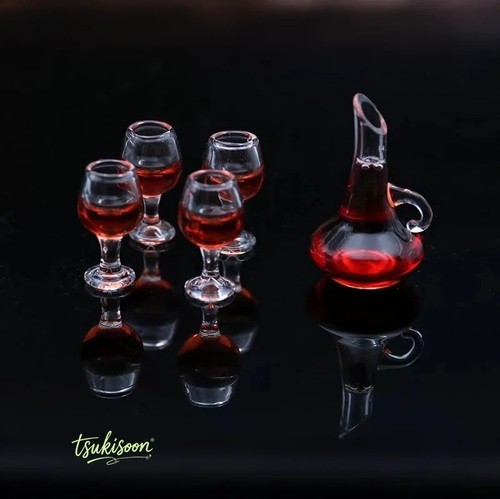 Scale dollhouse - scale,
