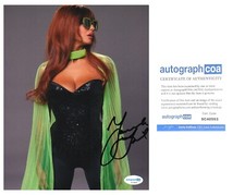 JAMEELA JAMIL SIGNED 8x10