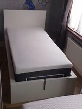 Bed Frame/SINGLE/ White Wooden + metal OTTERMAN design/ NEW BUT USED