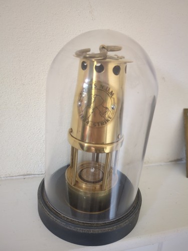 Notts strike 1984 - 1984, brass