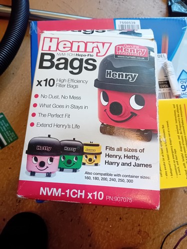 Henry hoover vacuum cleaner - hoover,