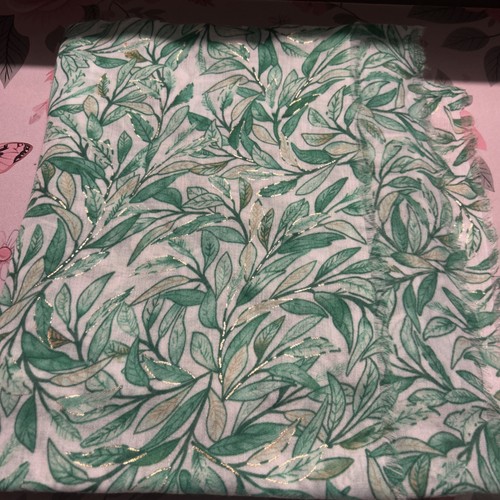 Beautiful spring green leaf - green,