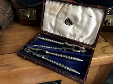 ANTIQUE VINTAGE PAIR OF TERRY'S (BRIGHTON LTD) 2&3 GARDENER ST NUTCRACKERS