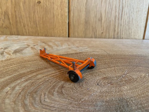 Dinky boat trailer damaged - dinky,