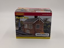 Hornby OO Gauge R8632 Skaledale Signal Box