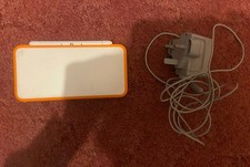 Nintendo 2DS XL Orange & White Edition Bundle - Unboxed With Charger
