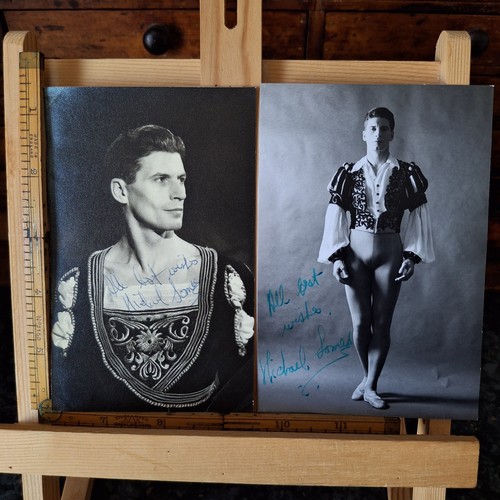 Michael somes signed - 2,