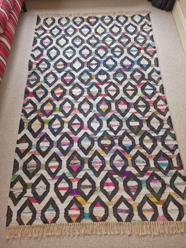 Beautiful geometric rag rug - beautiful,