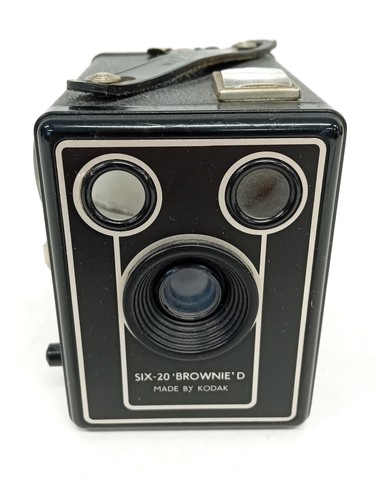 Kodak six brownie - d, box