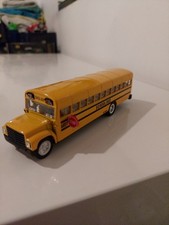 Vintage Die Cast Metal American School Bus Pullback doors open and close