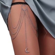 Trendy Moon Heart Shape Tassel
