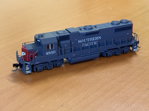 Walthers lifelike emd - walthers/lifelike,