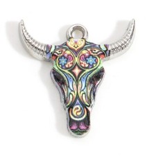 10 Unusual Cow Skull Shaped