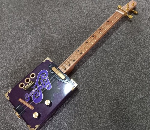 Cigar box guitar string - box,