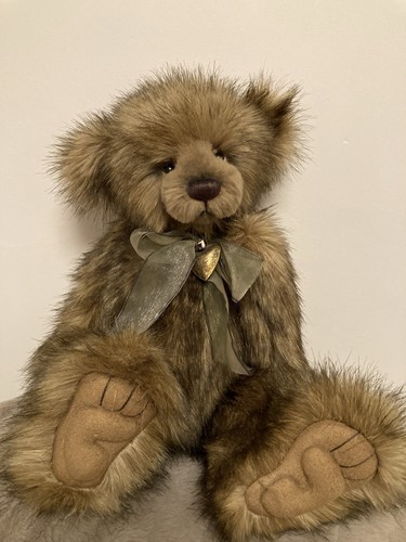 Charlie bears lita - charlie,