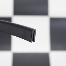 Medium rubber channel - u, edging