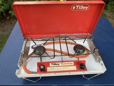 Tilley Twinfold 2-Burner Folding Gas camping Stove in Red & White